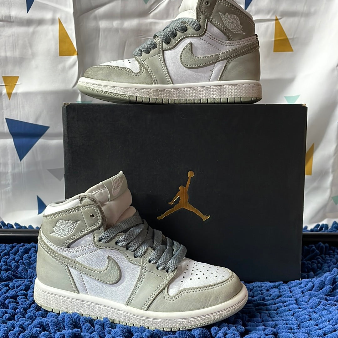 Jordan 1 Hi (Seafoam) Size 11C