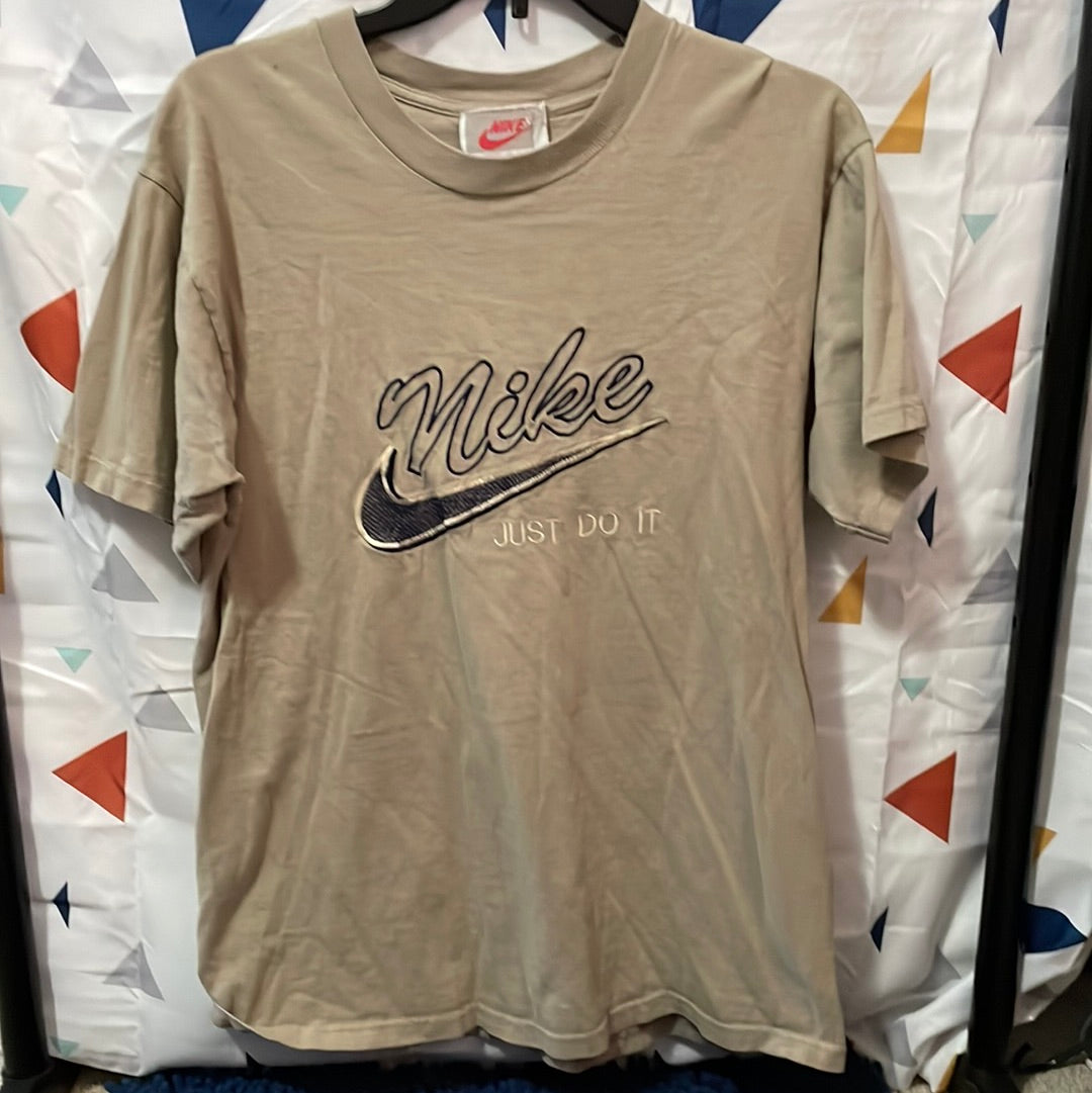 Nike Bootleg Shirt USA. Size Medium