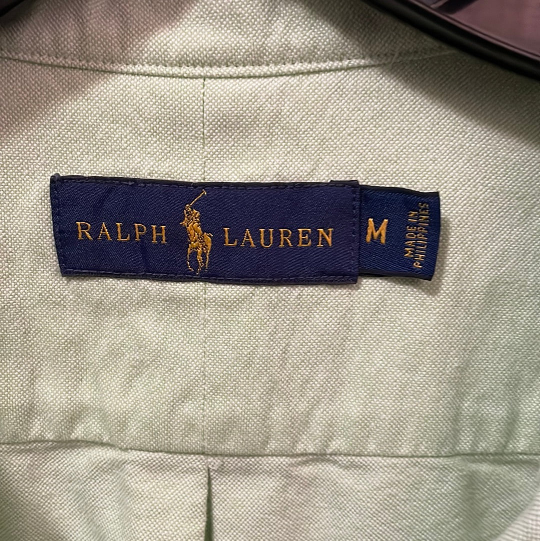 Polo Button Down Size Medium